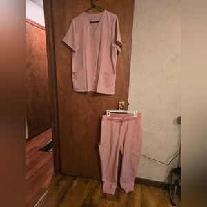Women's Pink Scrub Set